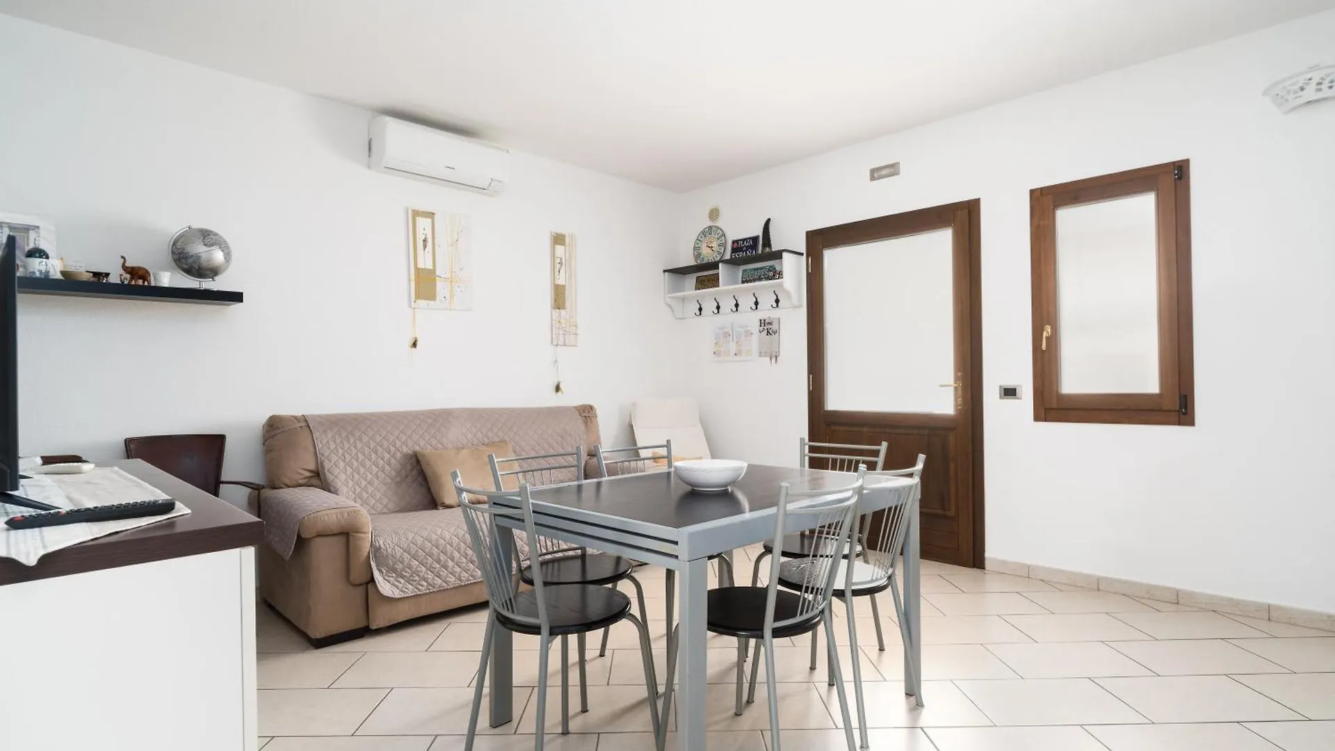 Casa Vacanza La Giara 奥罗塞伊 度假居